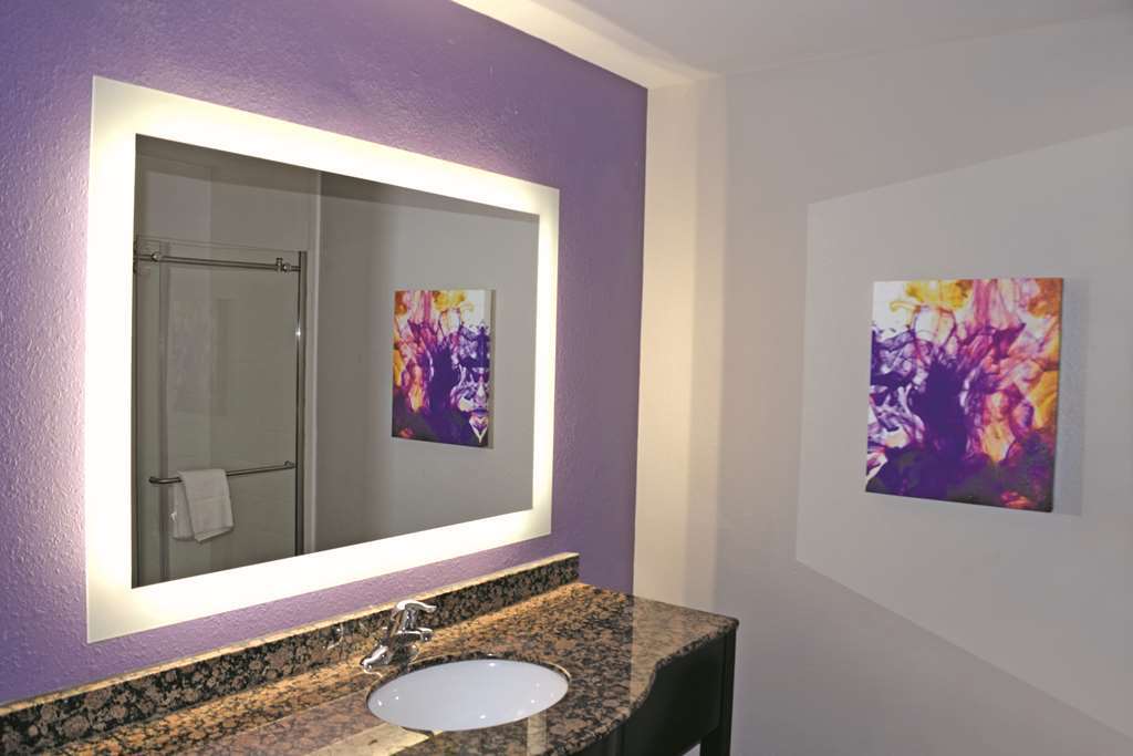 La Quinta by Wyndham Lackawanna Pokój zdjęcie